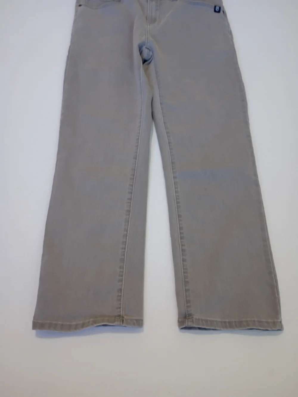 Born Primitive Gray Ultra Stretch Denim jeans size 34x30 Casual Neutral